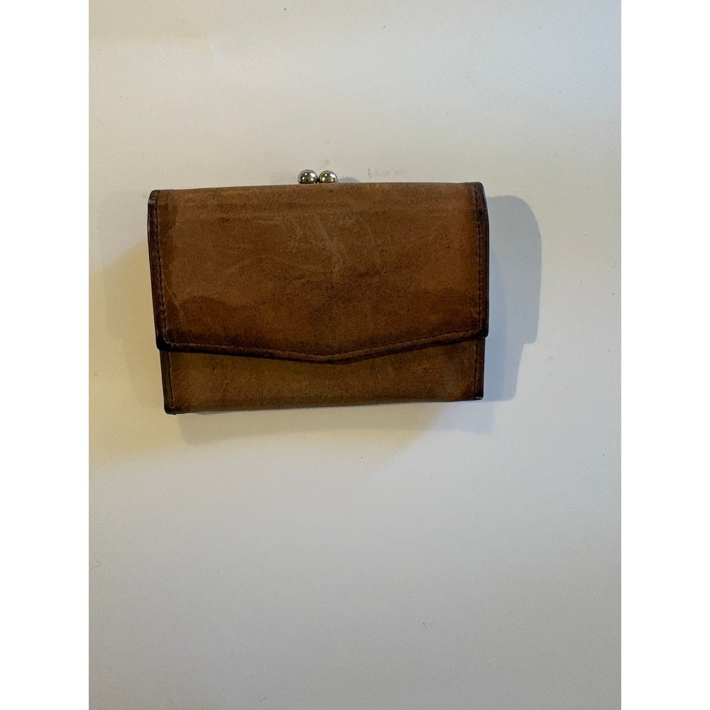 Vintage ST.  Thomas  Leather Trifold Kiss Lock Wallet Coin Purse Gold Tone Clasp